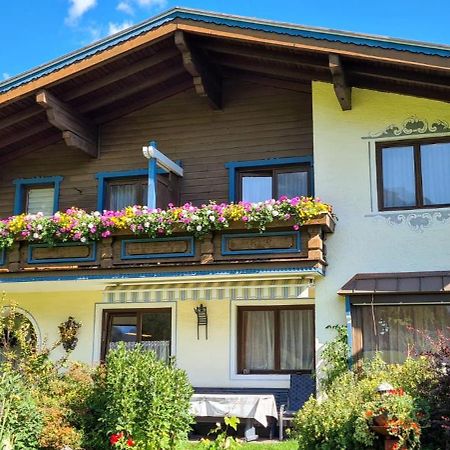 Gaestehaus Scharler Neukirchen am Grossvenediger Exterior foto