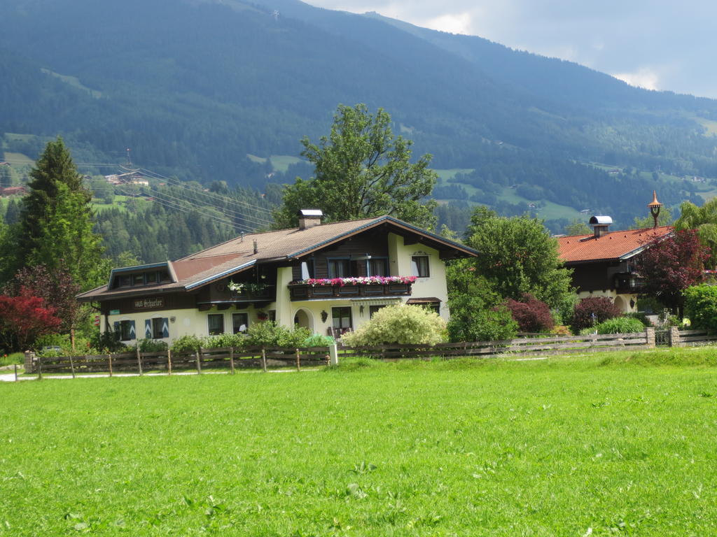Gaestehaus Scharler Neukirchen am Grossvenediger Exterior foto