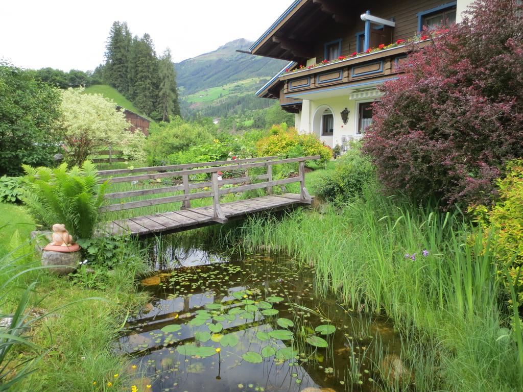 Gaestehaus Scharler Neukirchen am Grossvenediger Exterior foto